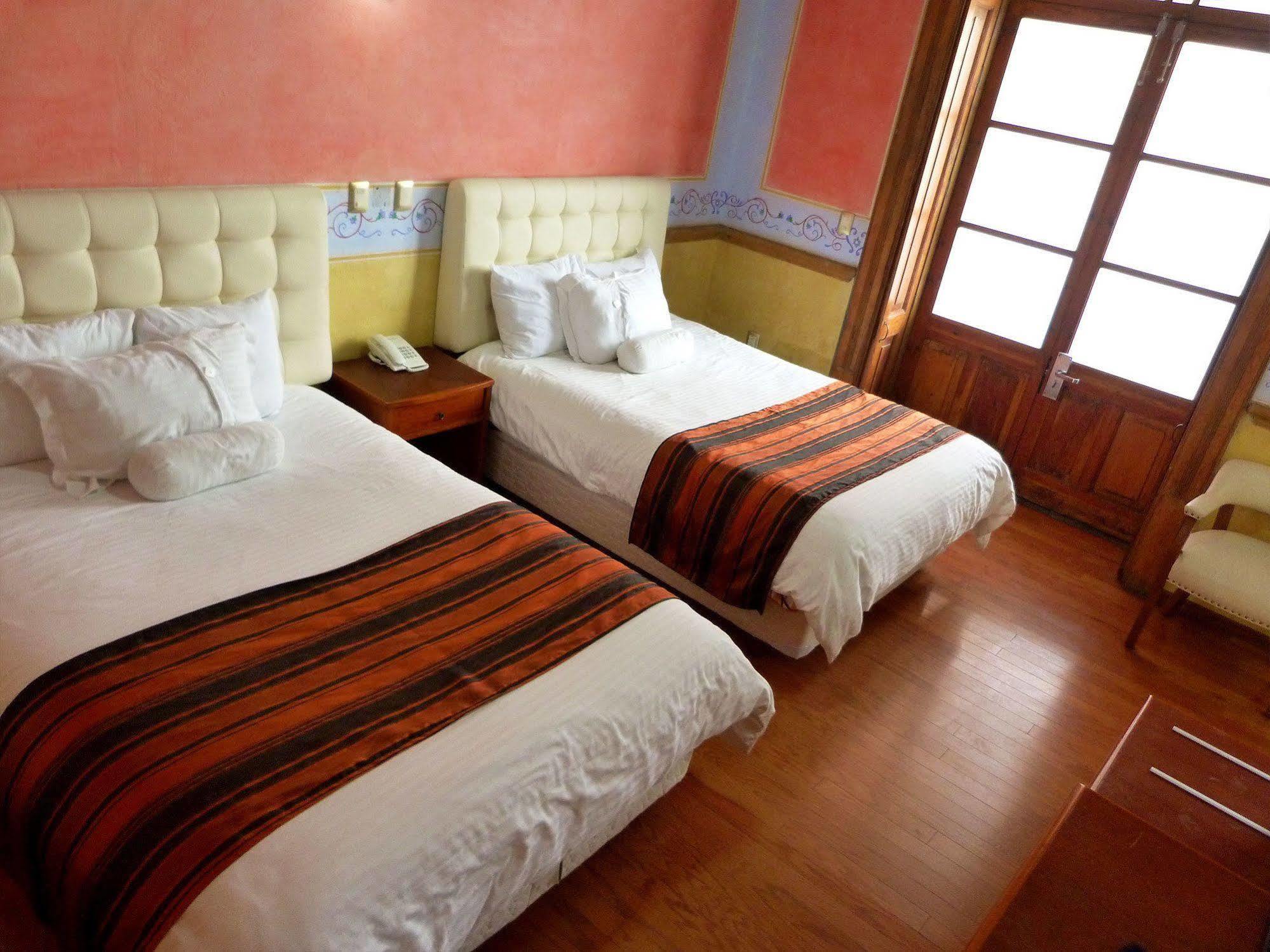Hotel Malinalli هوامانتلا المظهر الخارجي الصورة